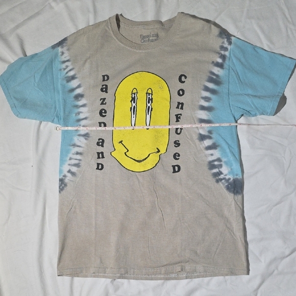 Dazed and Confused Tie-Dye T-Shirt Blue Yellow Movie tee Oversized Women's Small - Picture 8 of 11